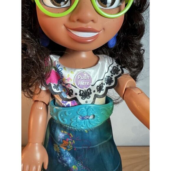 Disney Encanto Mirabel Doll with Singing Feature and Light Up Butterfly 13” - Picture 2 of 9